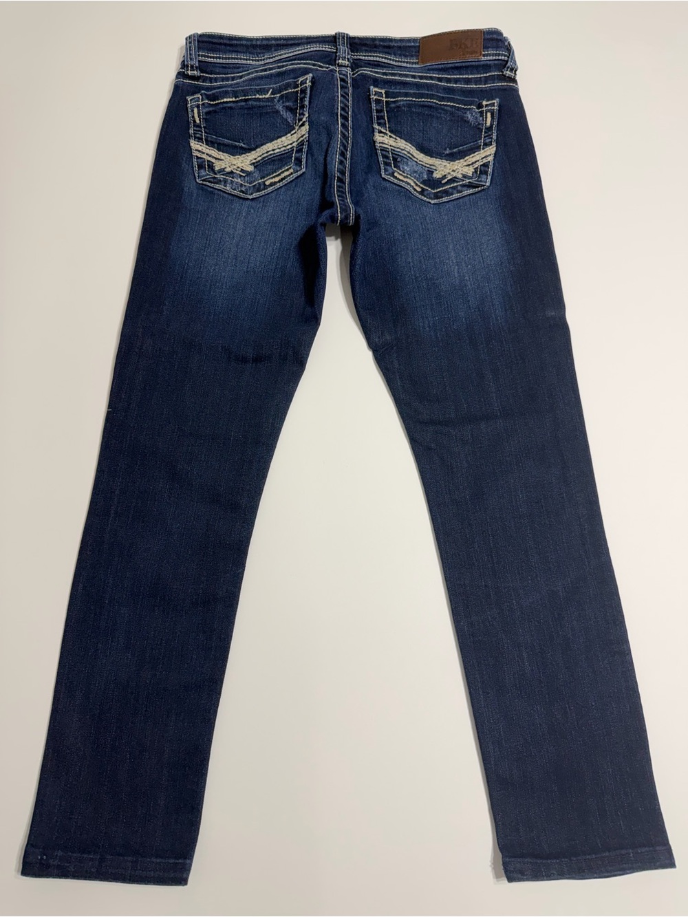 BKE Sabrina Jeans Womens 26 29x25 Dark Wash Low Rise Bootcut Hemmed Petite - Picture 3 of 12